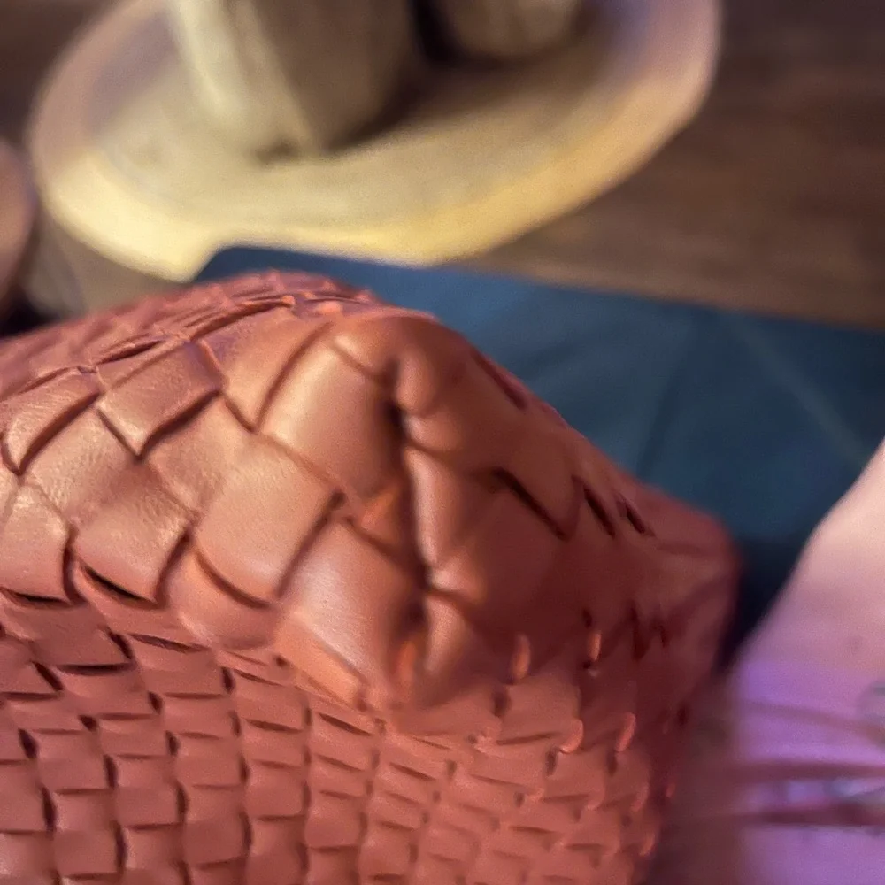 Bottega Veneta Intrecciato Convertible Tote/Satchel - Picture 8 of 9